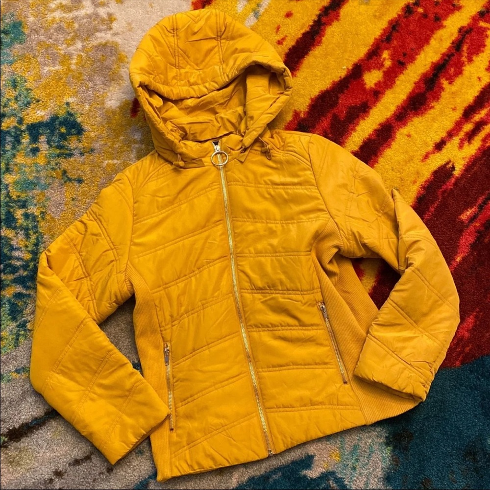 NEW Gorgeous Mustard Women’s Puffer Jacket